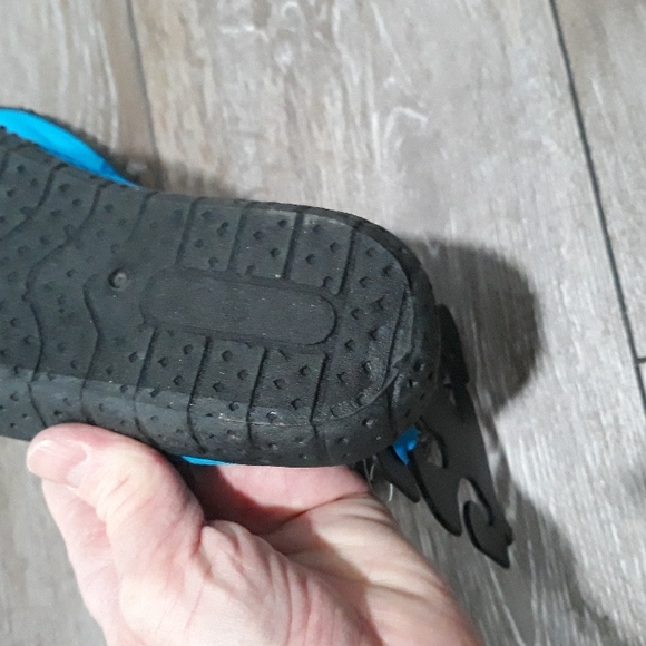 Rockin ocean shoes. NWT. Size 10 - Picture 7 of 10